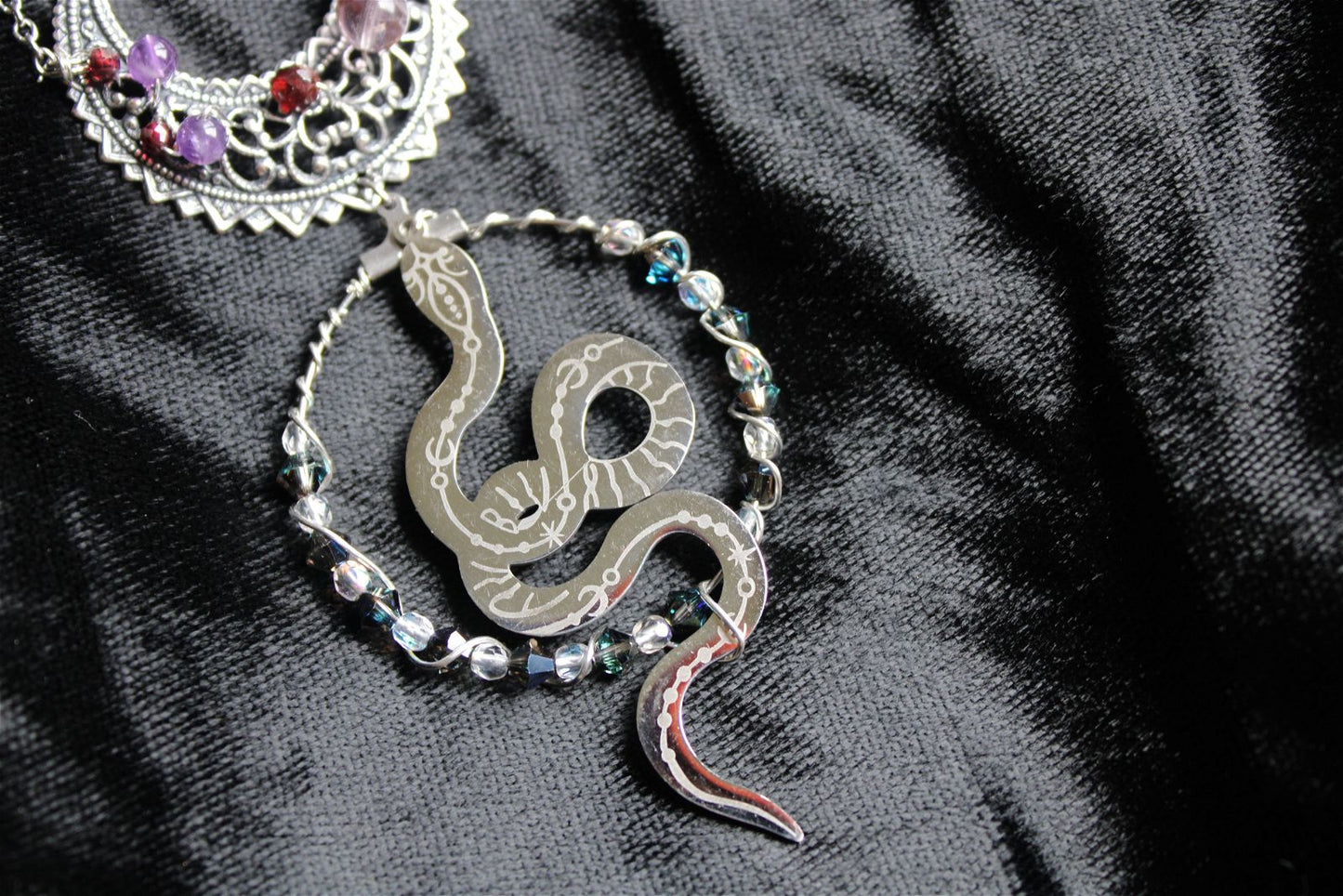 Collier Serpent et Améthyste Grenats * Etoile Sensuelle * - Aurore Lune