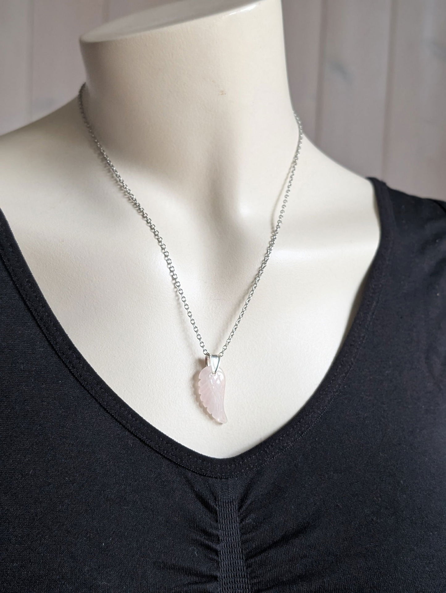 Collier aile en quartz rose - Aurore Lune