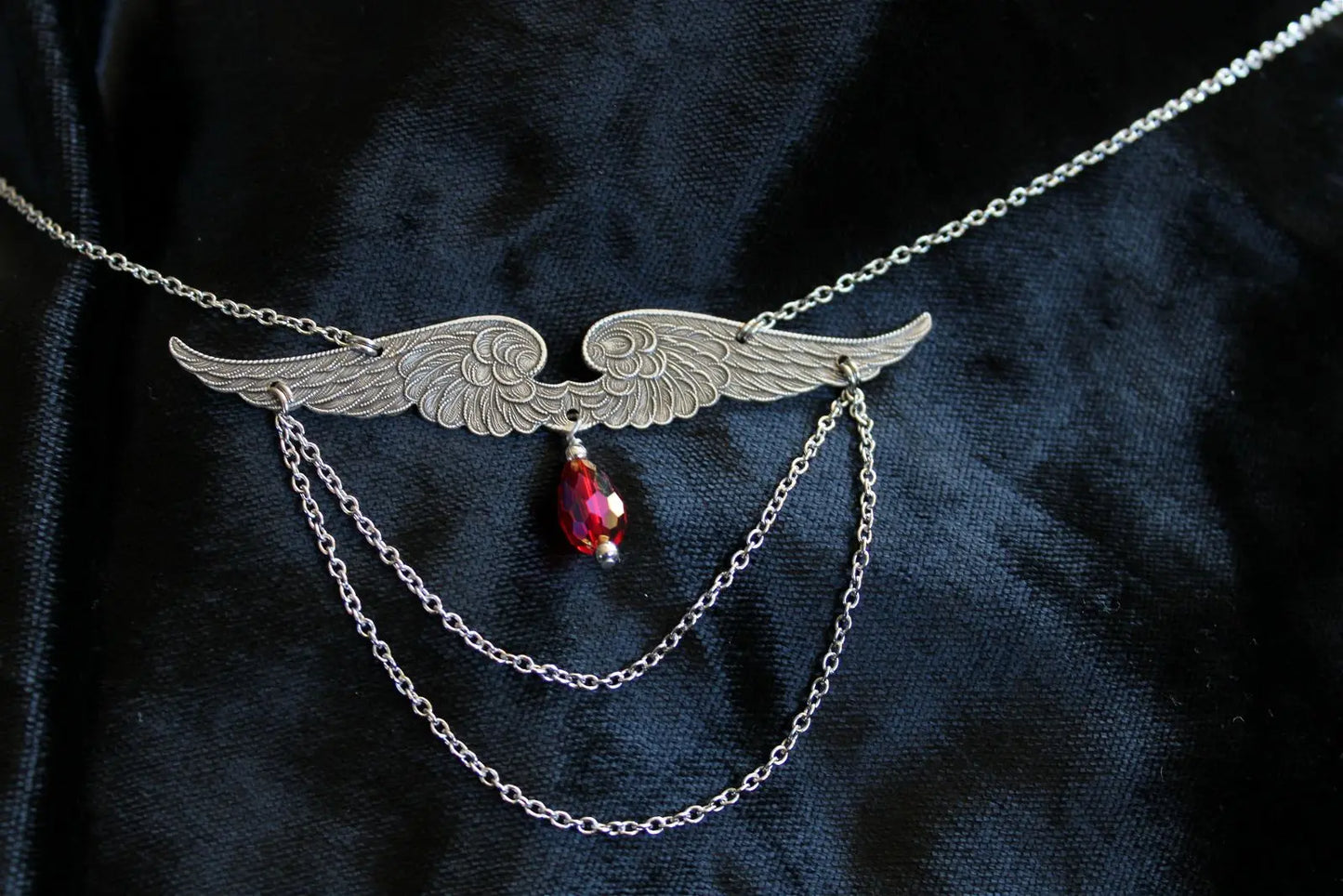 Collier ailes et chaînettes - Aurore Lune