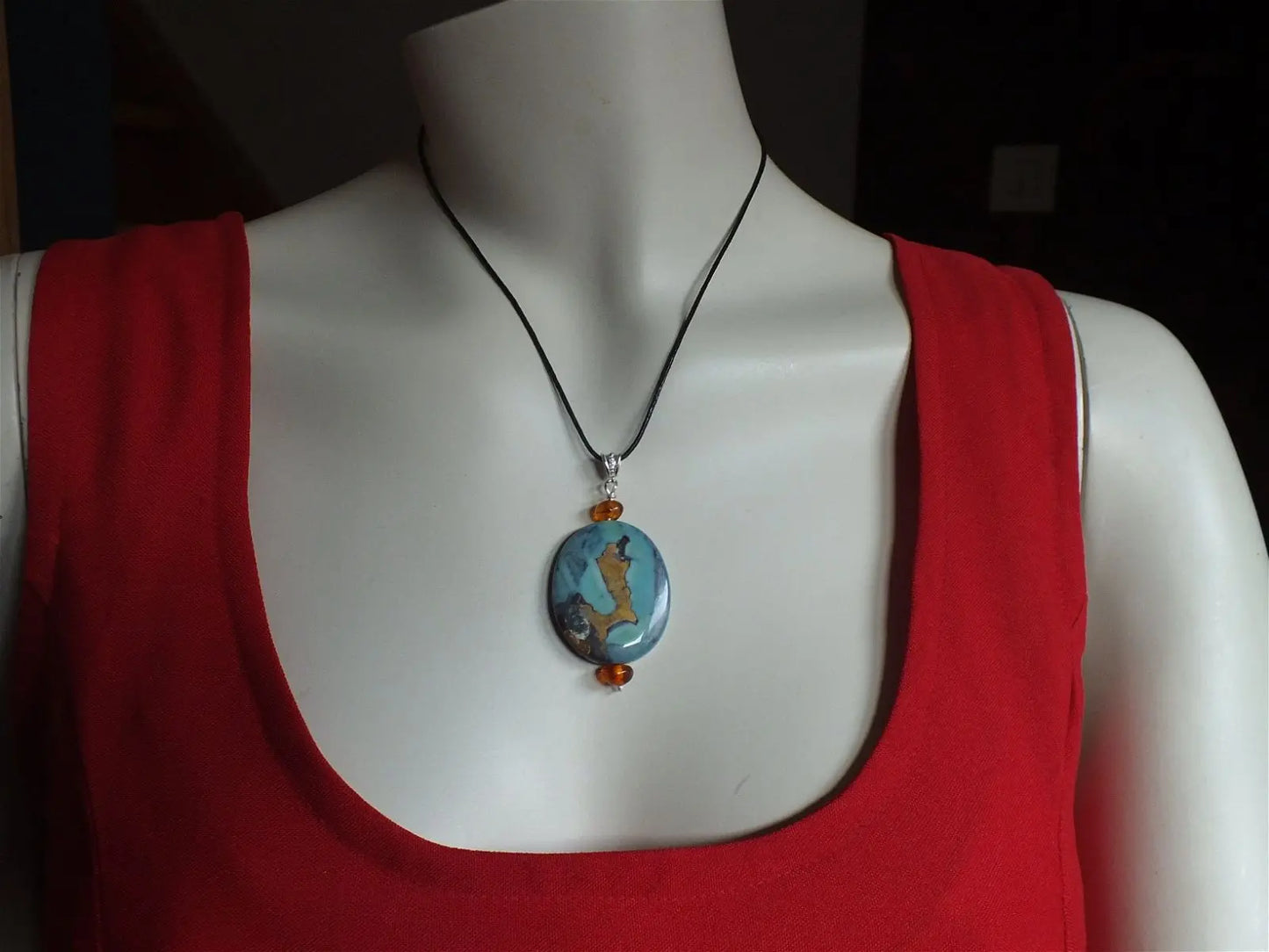 Collier ambre et pierre fantaisie - Aurore Lune