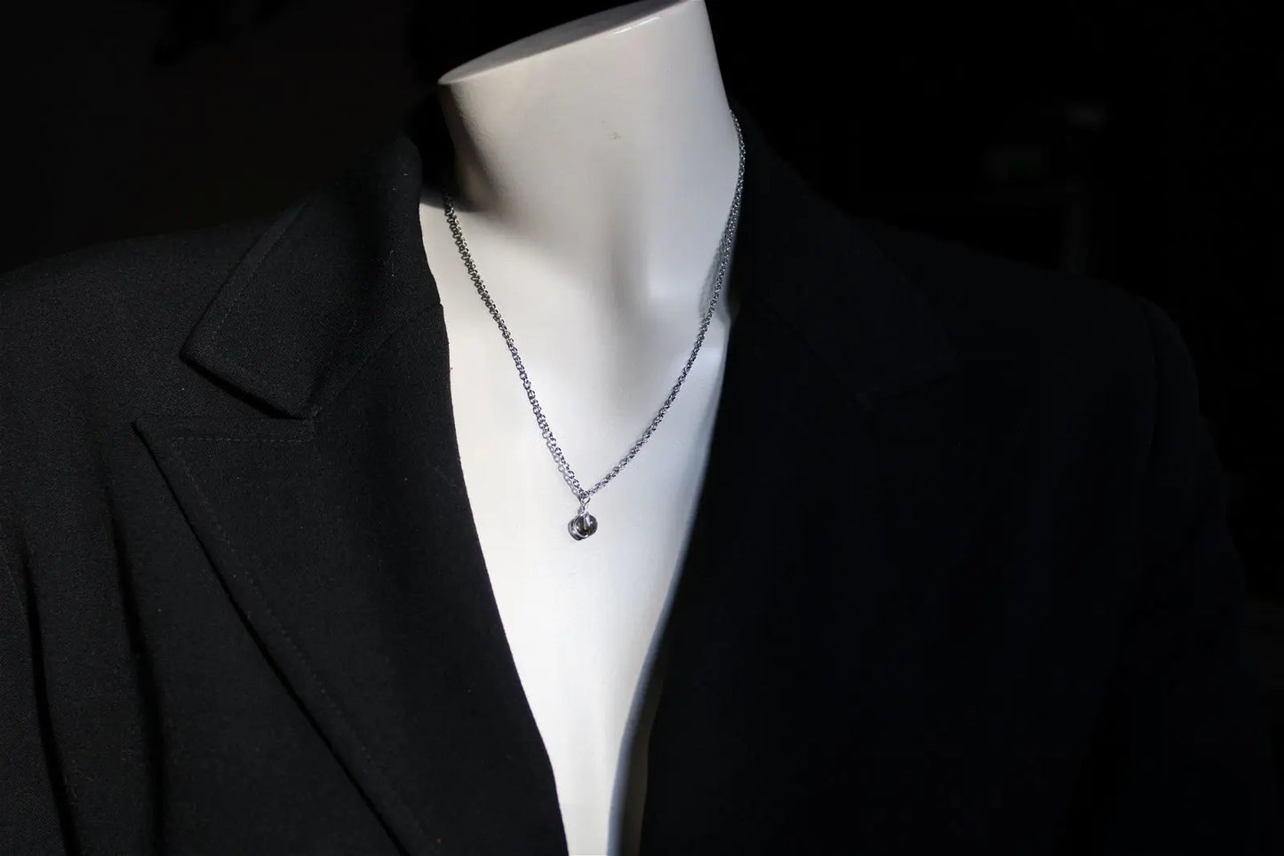 Collier avec jolie lodolite LES EPURES - Aurore Lune