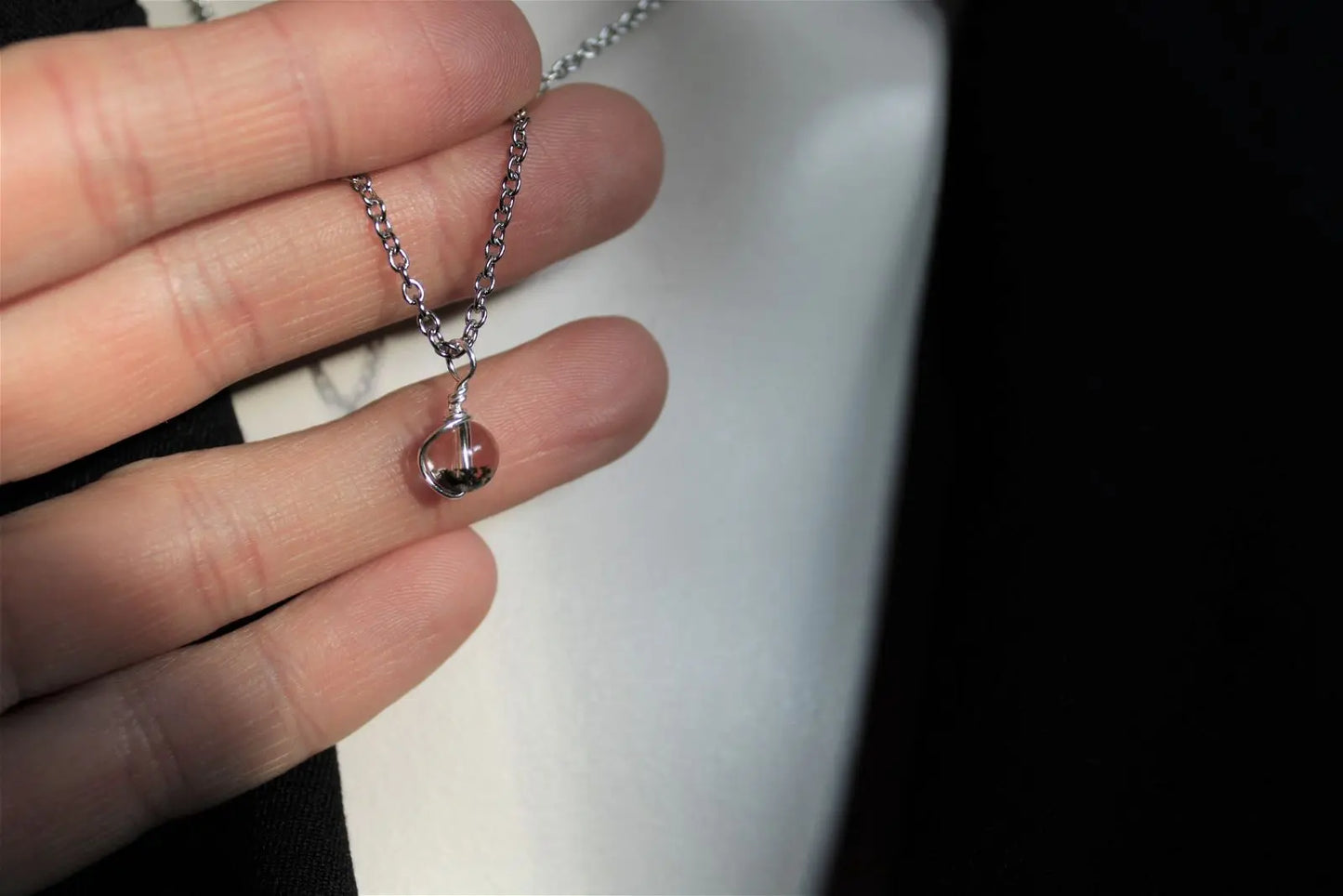 Collier avec jolie lodolite LES EPURES - Aurore Lune