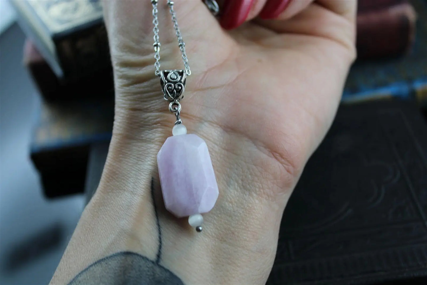 Collier avec kunzite - Aurore Lune