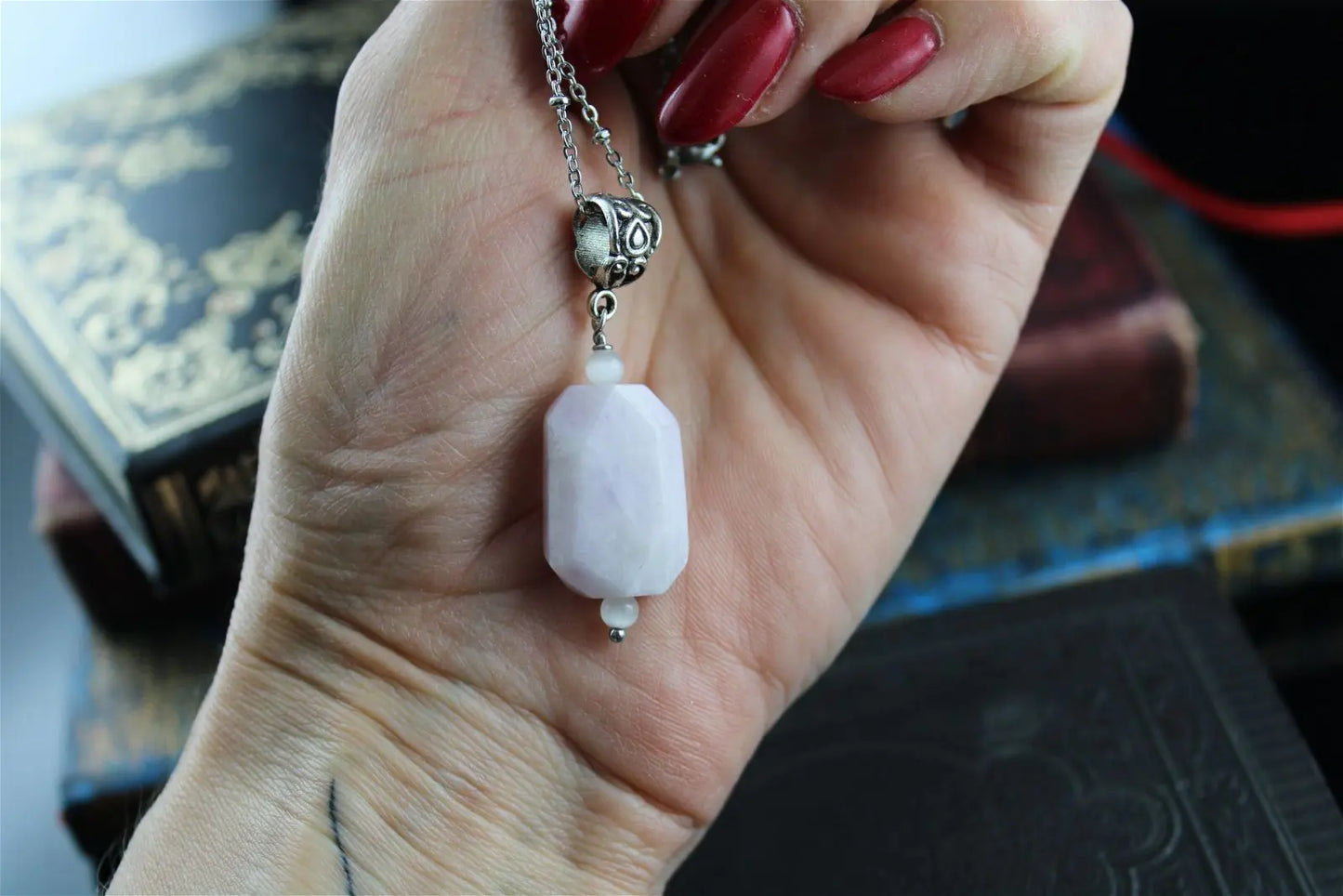 Collier avec kunzite - Aurore Lune