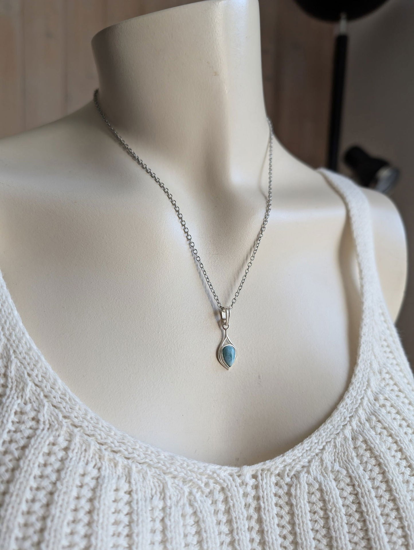 Collier avec larimar - Aurore Lune