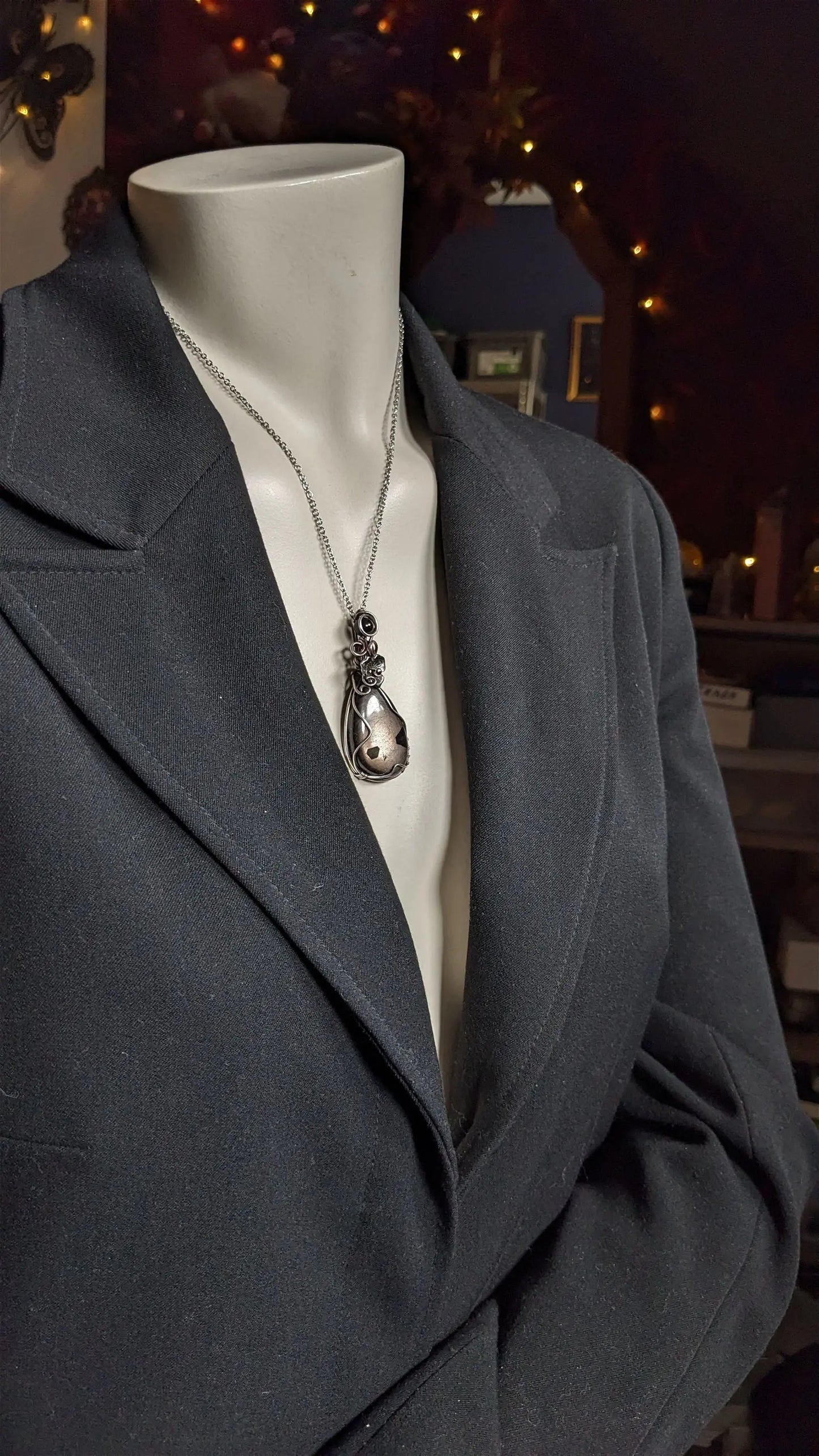 Collier avec saphir - corindon - Aurore Lune