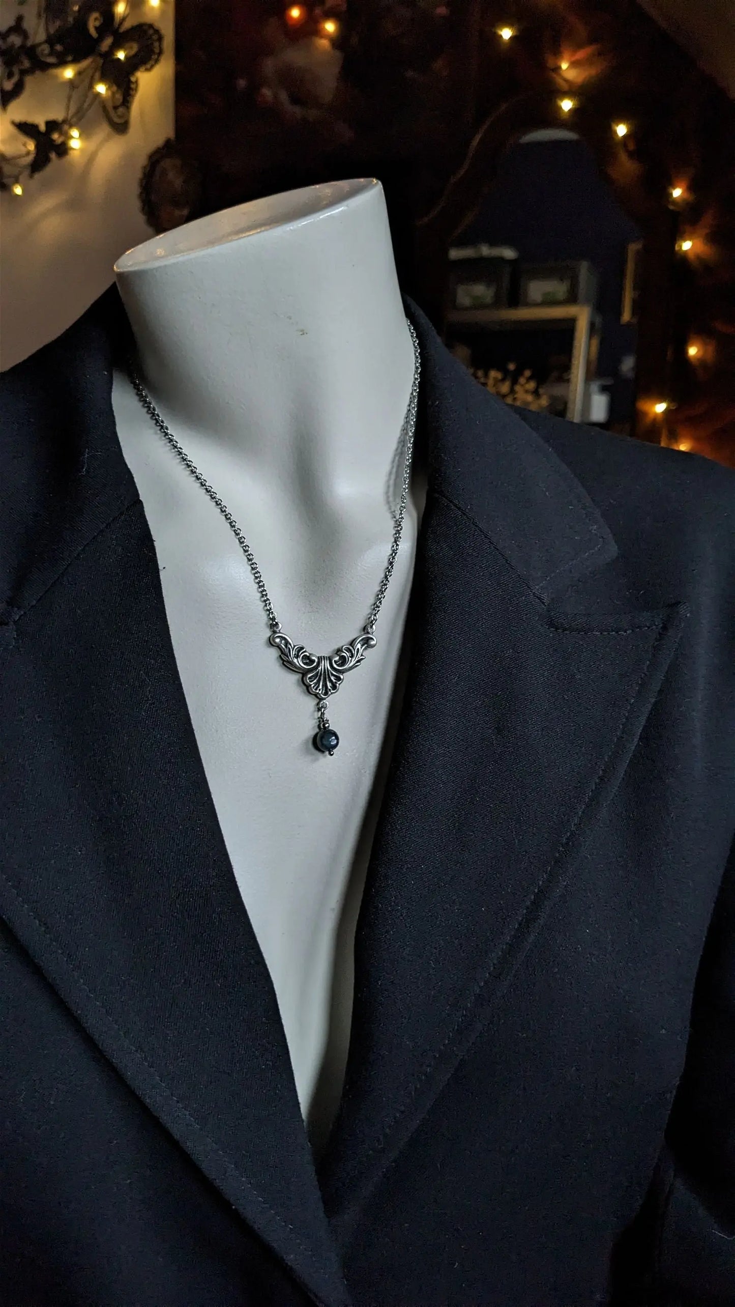 Collier baroque - elfique avec disthène bleu - Aurore Lune