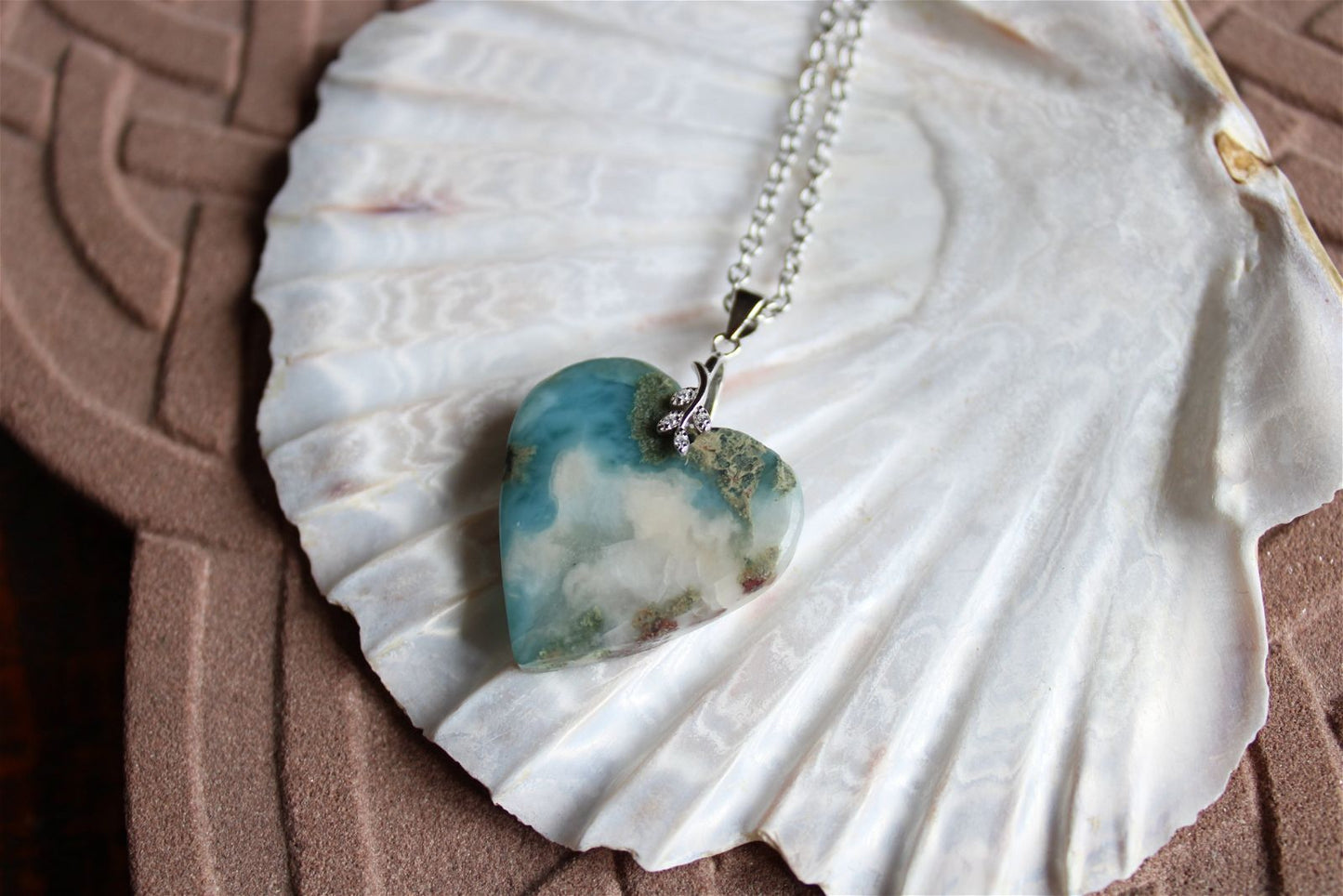 Collier cœur de larimar République Dominicaine - Aurore Lune