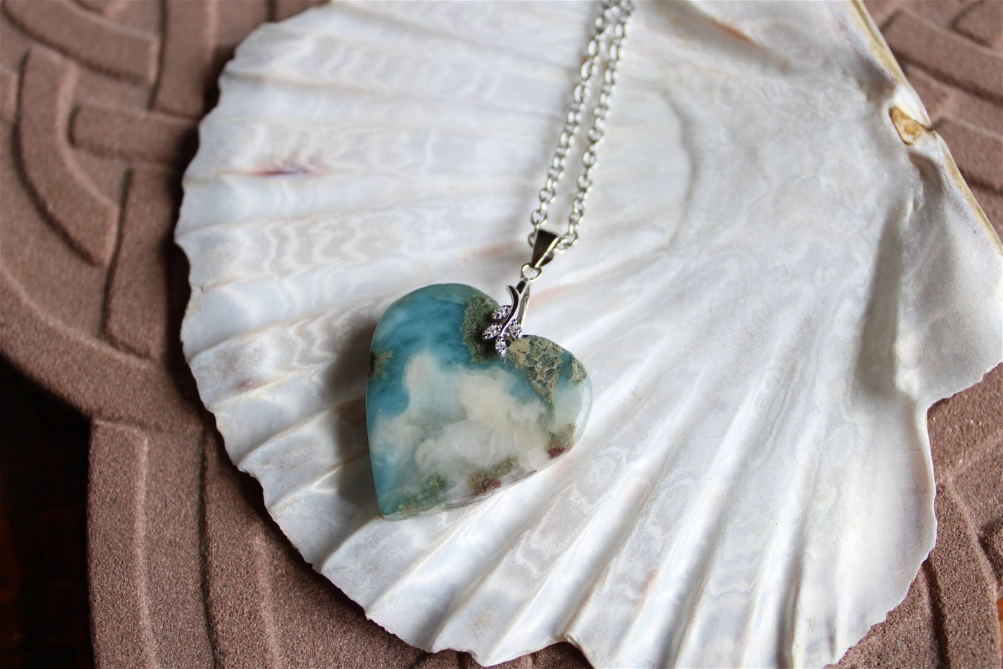 Collier cœur de larimar République Dominicaine - Aurore Lune