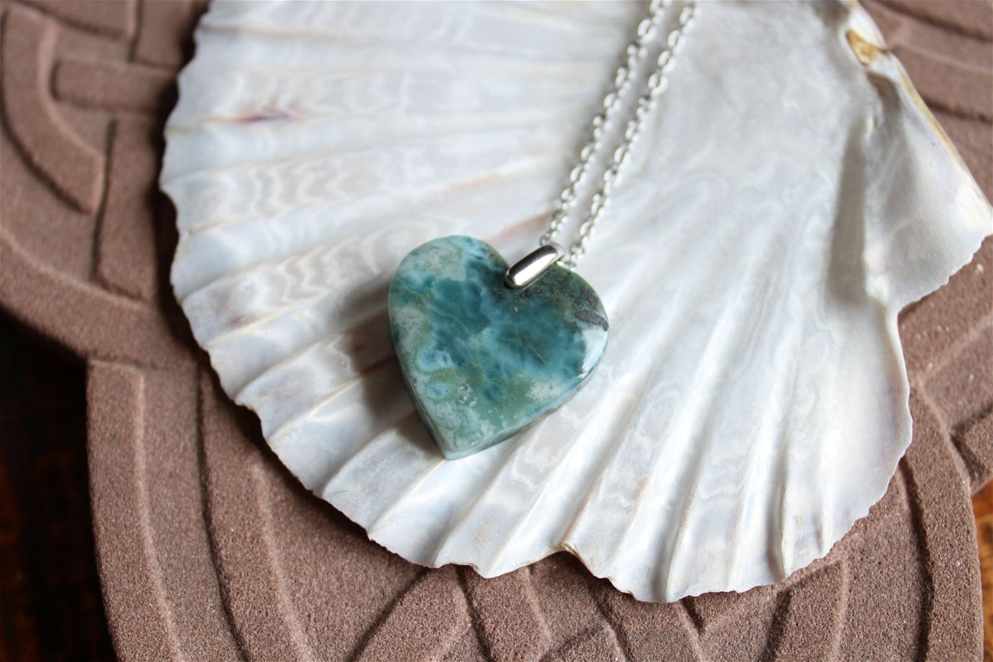Collier cœur de larimar République Dominicaine - Aurore Lune