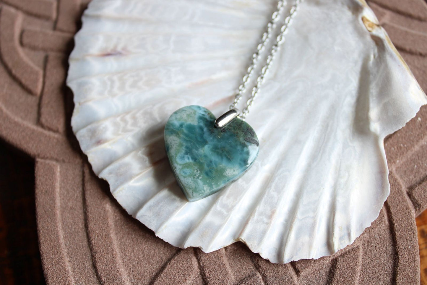 Collier cœur de larimar République Dominicaine - Aurore Lune