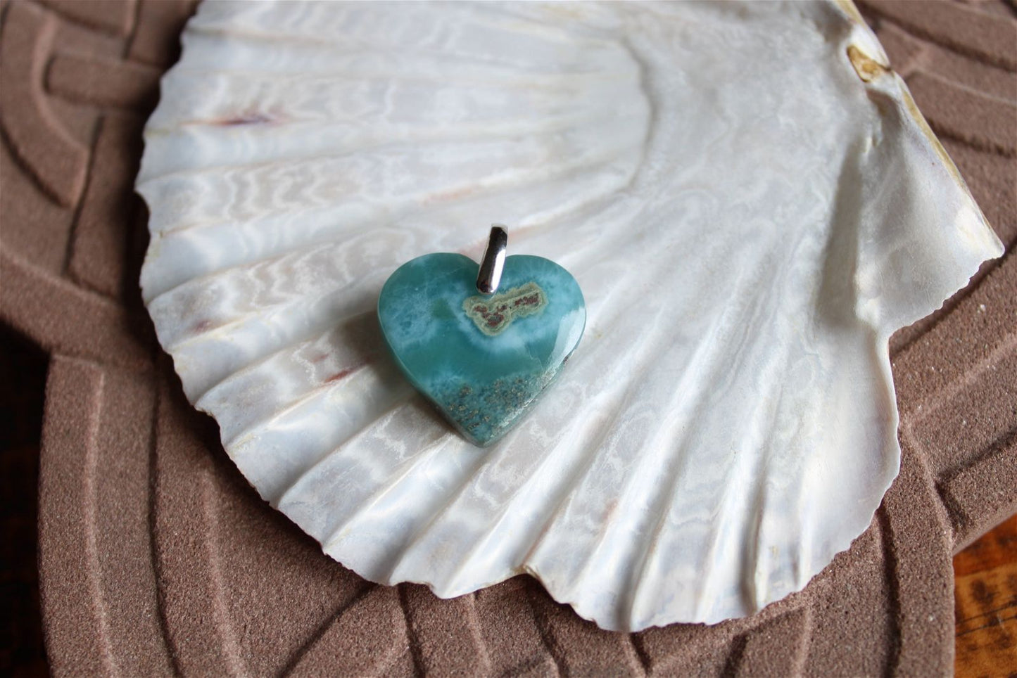 Collier cœur de larimar République Dominicaine - Aurore Lune