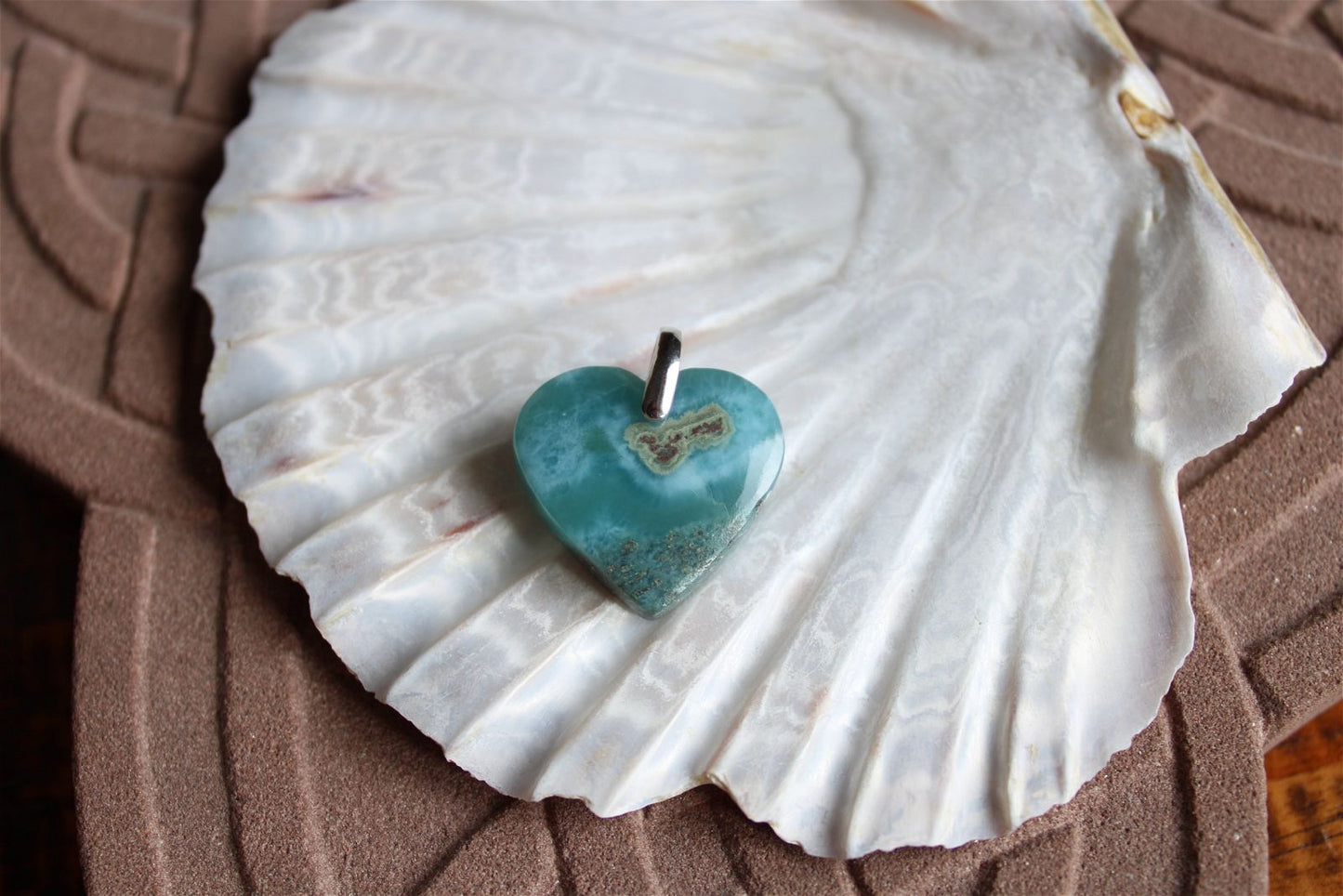 Collier cœur de larimar République Dominicaine - Aurore Lune