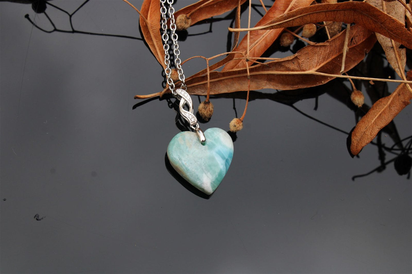 Collier coeur en larimar - Aurore Lune