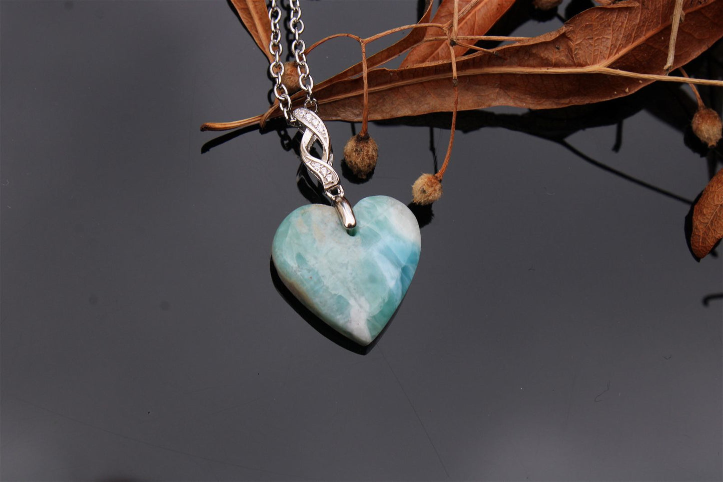 Collier coeur en larimar - Aurore Lune