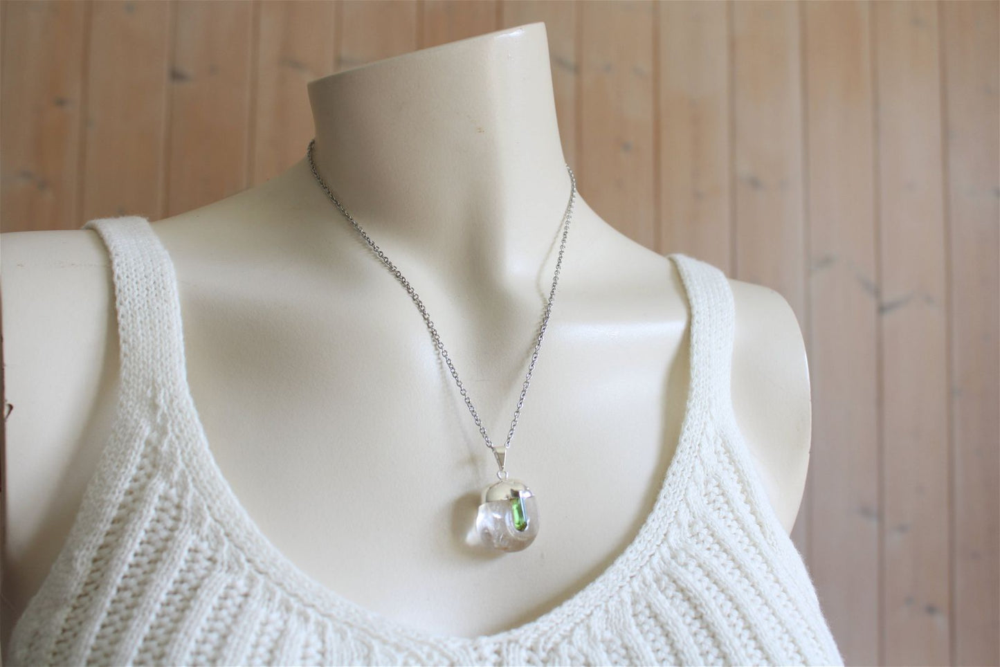 Collier cristal de roche et tourmaline verte avec chaîne - Aurore Lune