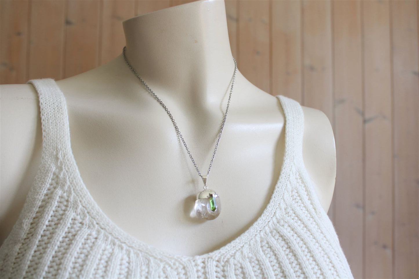 Collier cristal de roche et tourmaline verte avec chaîne - Aurore Lune
