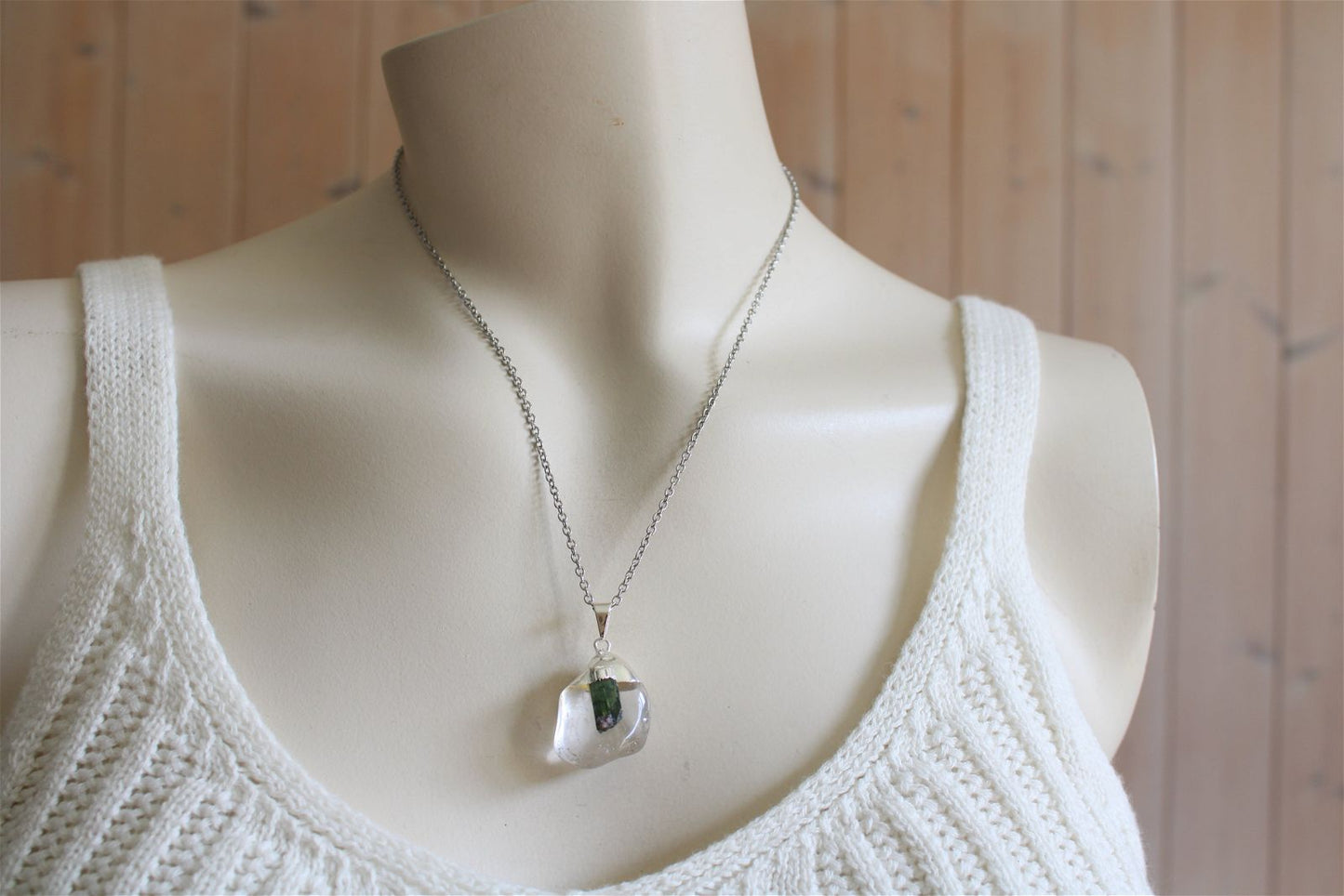 Collier cristal de roche et tourmaline verte avec chaîne - Aurore Lune