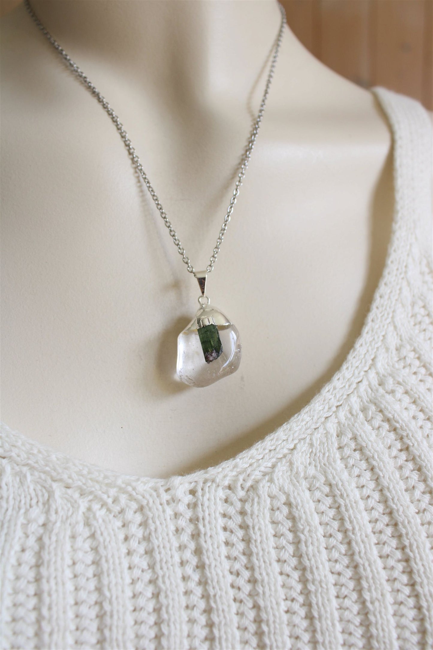 Collier cristal de roche et tourmaline verte avec chaîne - Aurore Lune