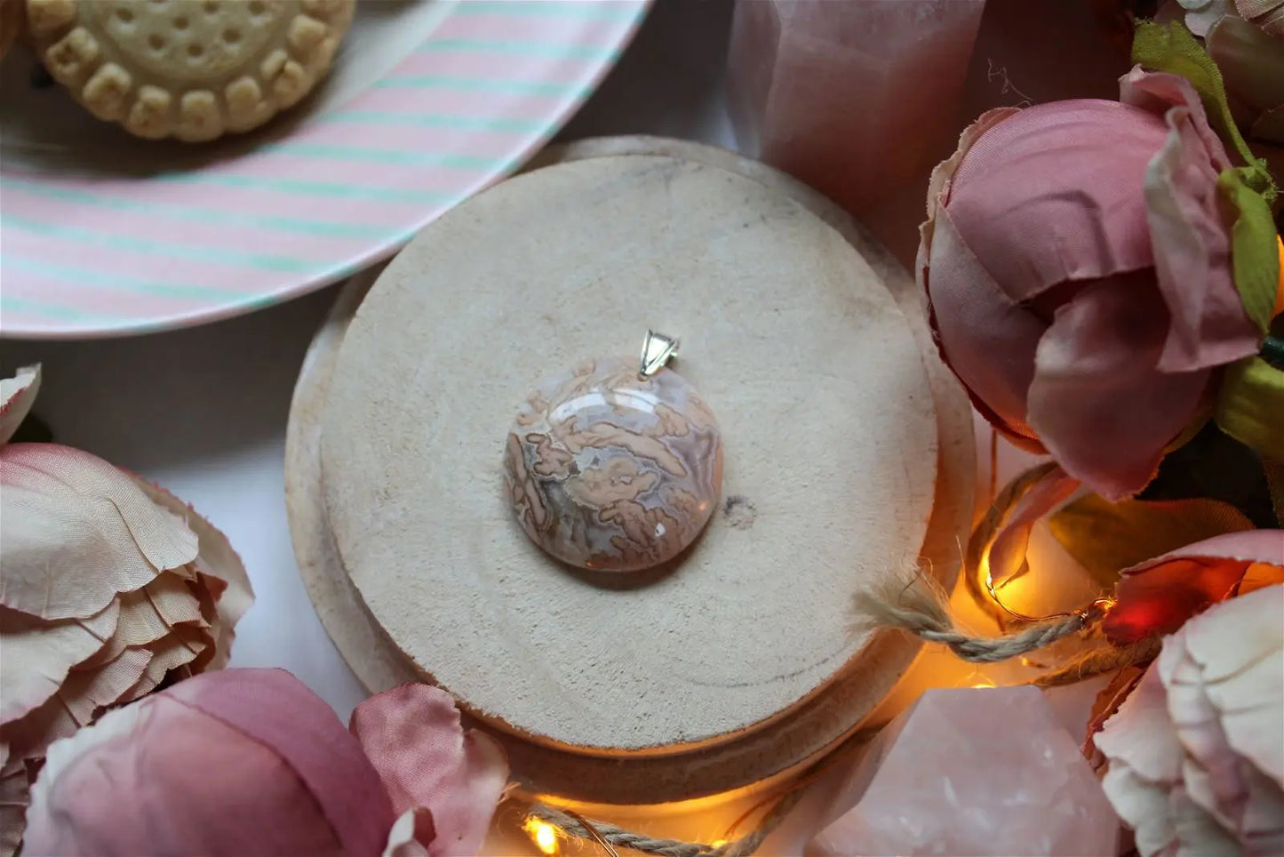 Collier de douceur en agate candy cotton - Aurore Lune