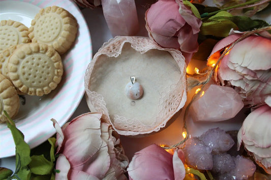 Collier de douceur en agate candy cotton - Aurore Lune