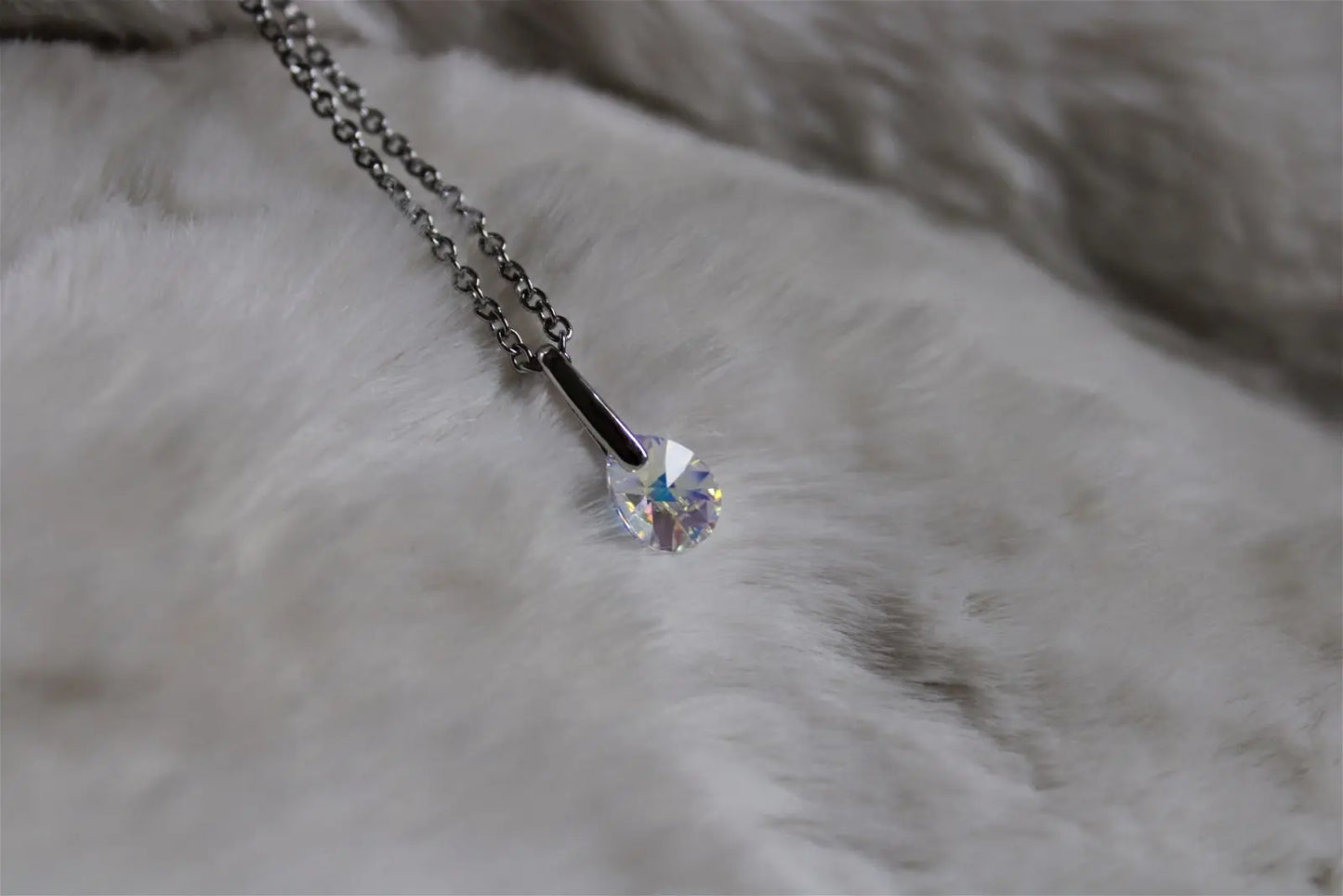 Collier décoré SWAROVSKI magnifique - Aurore Lune
