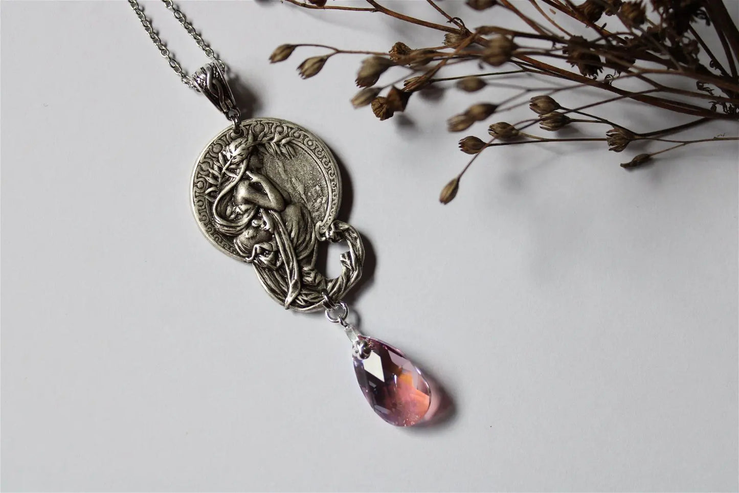Collier décoré de swarovski original - Aurore Lune