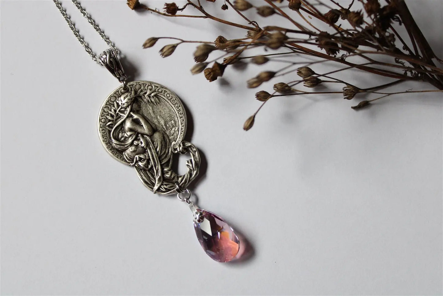 Collier décoré de swarovski original - Aurore Lune