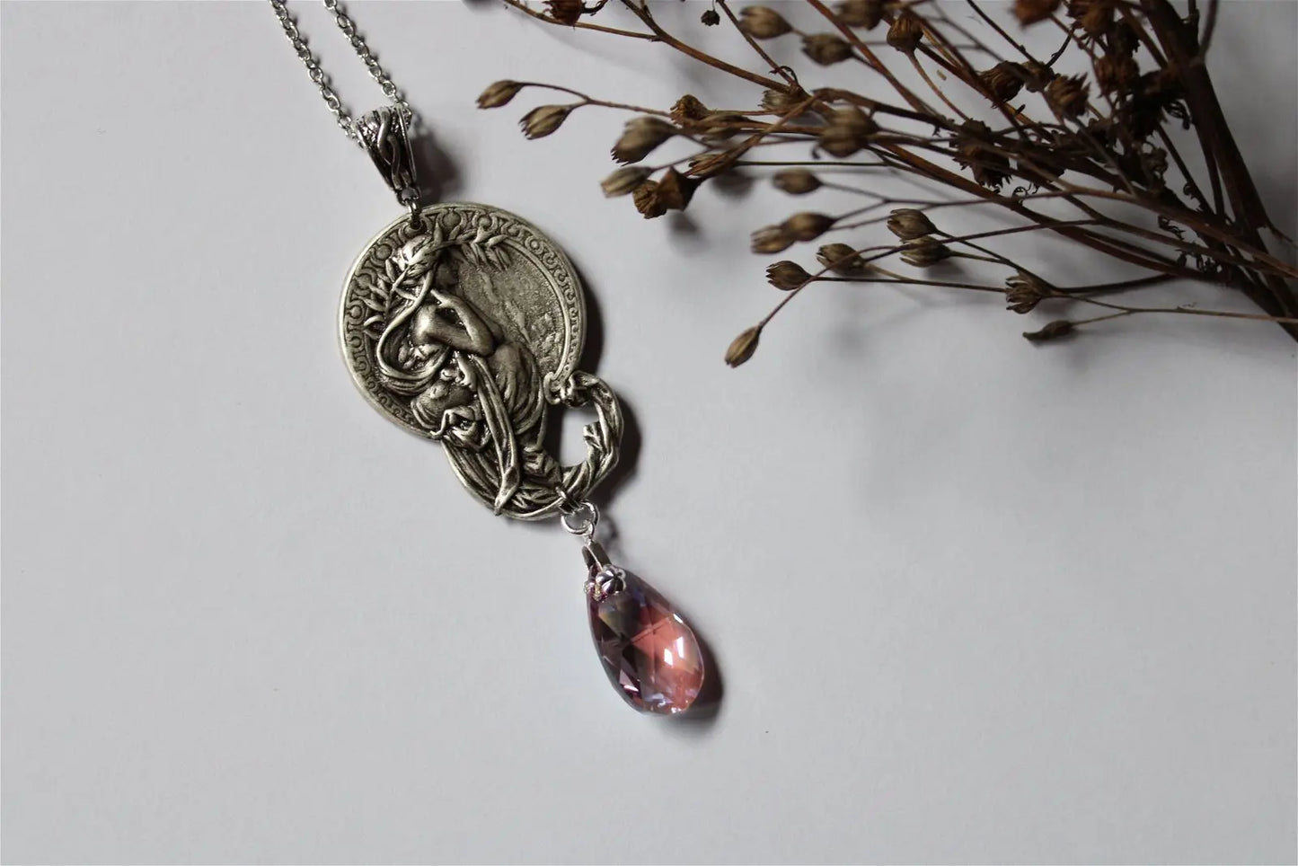 Collier décoré de swarovski original - Aurore Lune