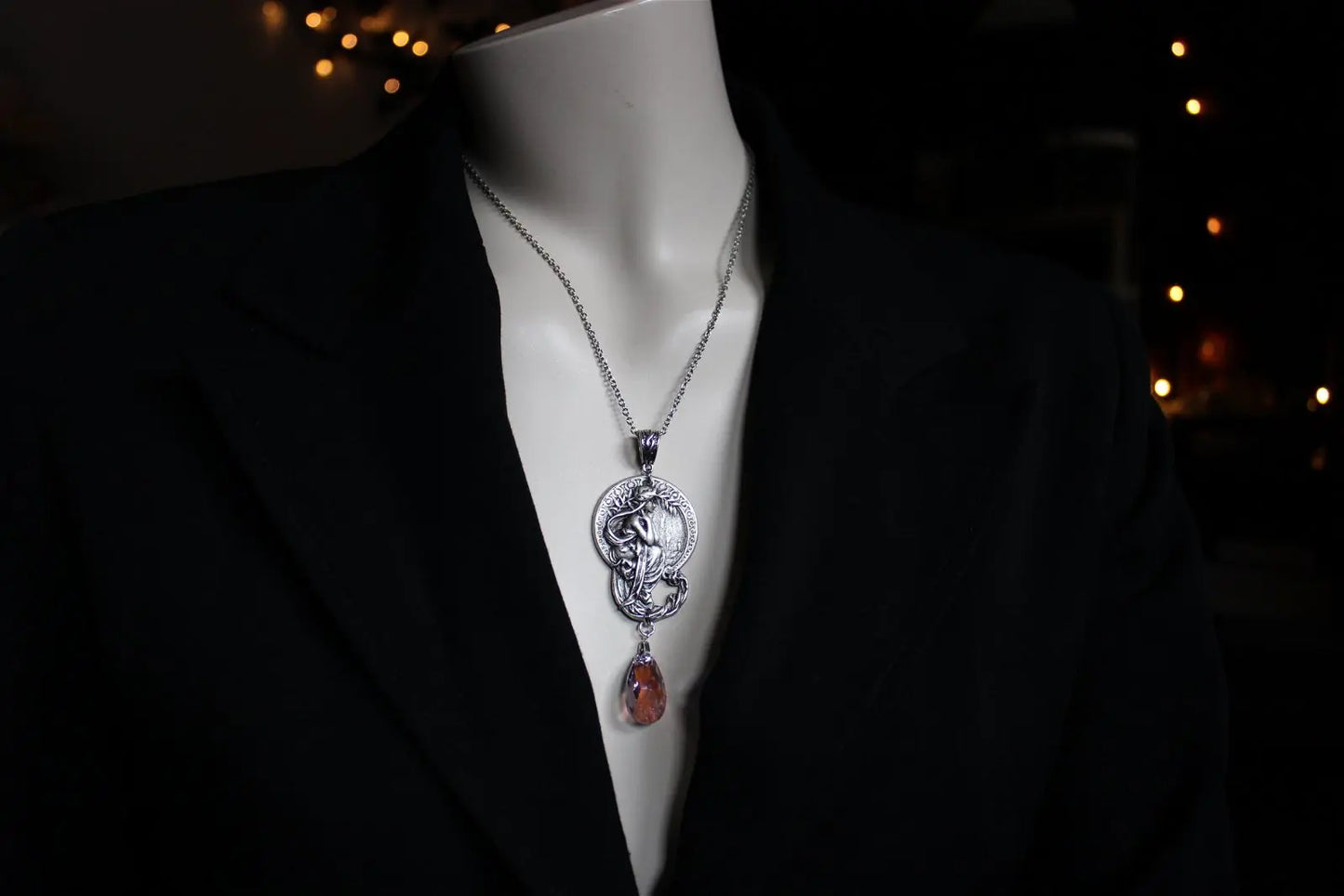 Collier décoré de swarovski original - Aurore Lune