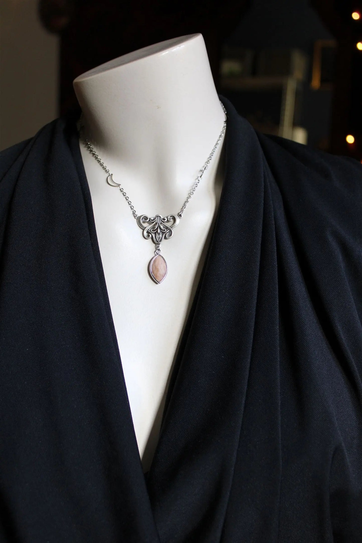 Collier elfique avec pierre de lune - Aurore Lune