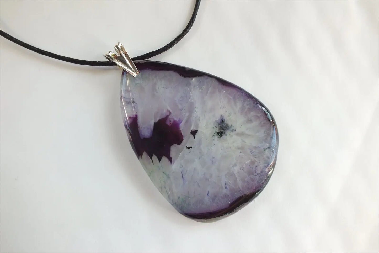 Collier en agate teintée - Aurore Lune