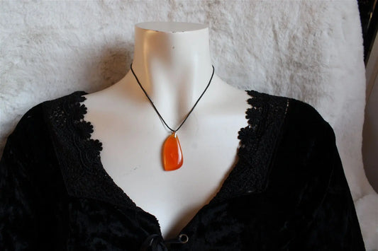 Collier en cornaline - Aurore Lune