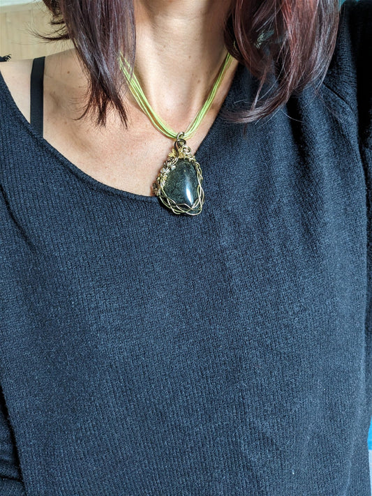 Collier en obsidienne dorée - Aurore Lune