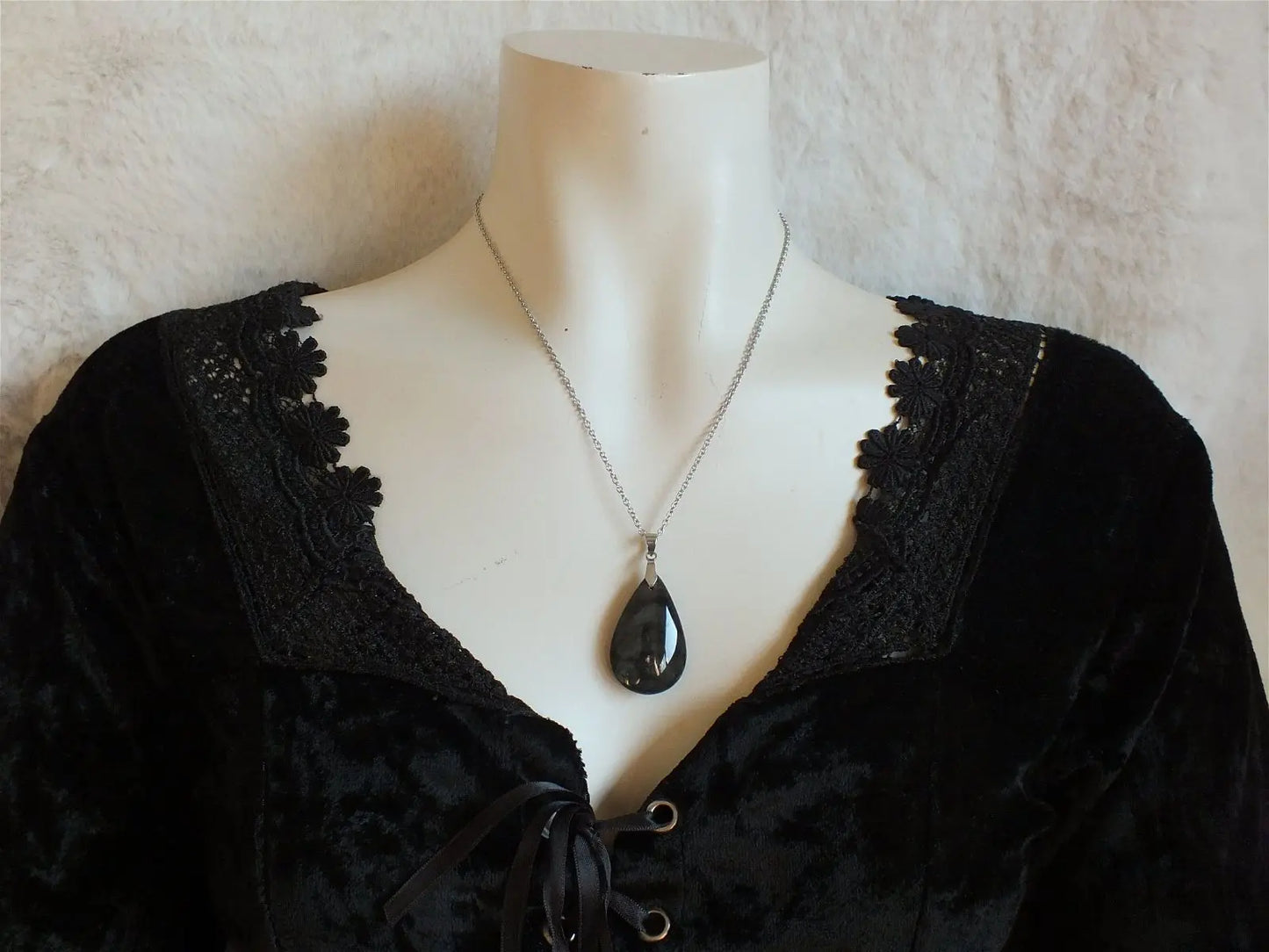 Collier en obsidienne mentogochol recto verso - Aurore Lune