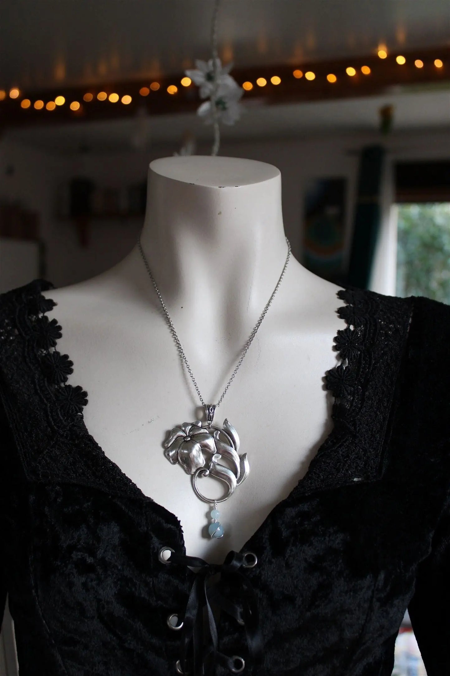 Collier floral en aigue marine - Aurore Lune