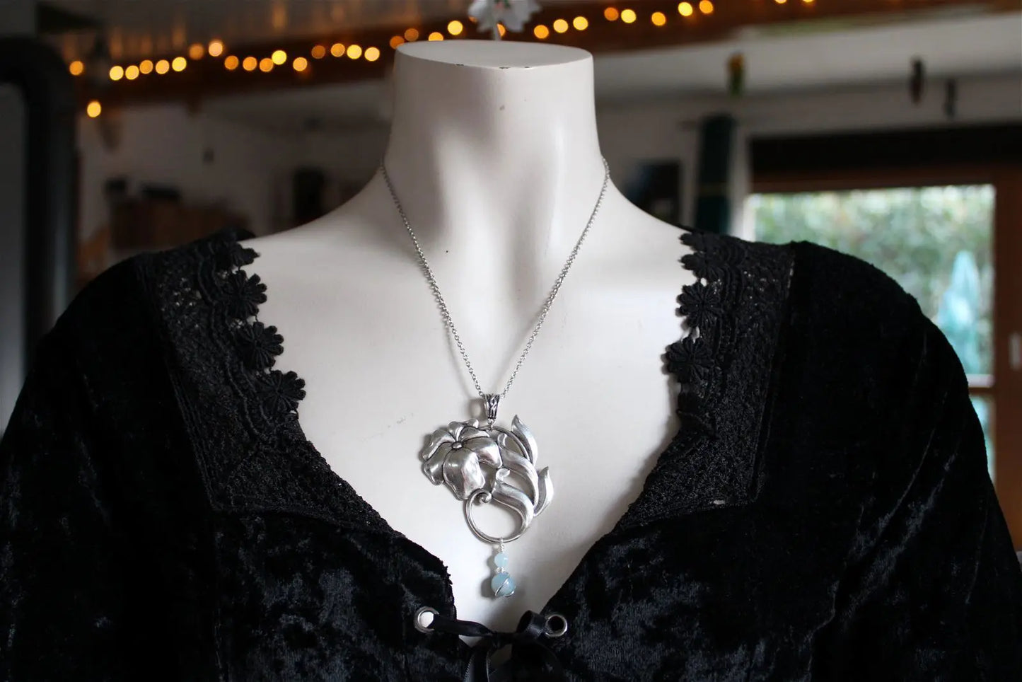 Collier floral en aigue marine - Aurore Lune