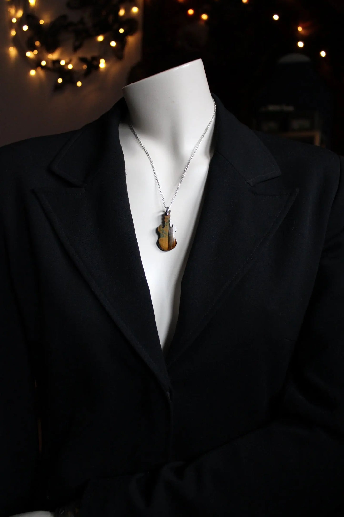 Collier guitare en œil de tigre - Aurore Lune