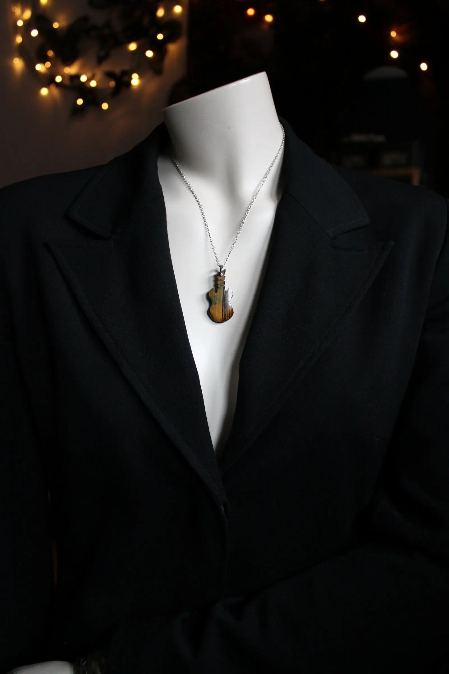 Collier guitare en œil de tigre - Aurore Lune