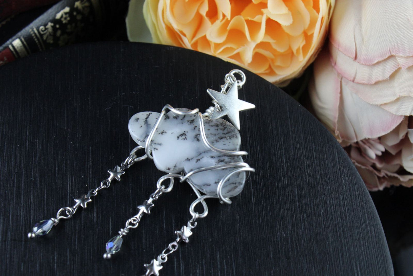 Collier nuage opale à dendrites ou merlinite - Aurore Lune