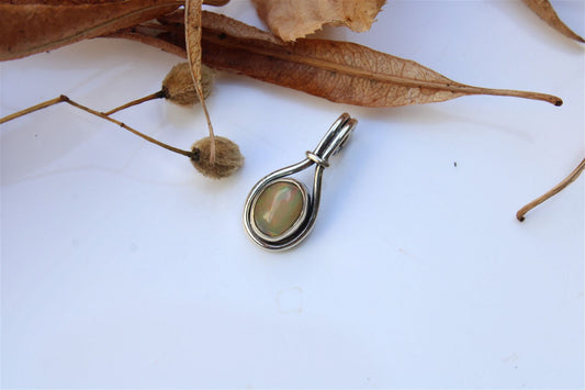 Collier opale véritable MABON - Aurore Lune