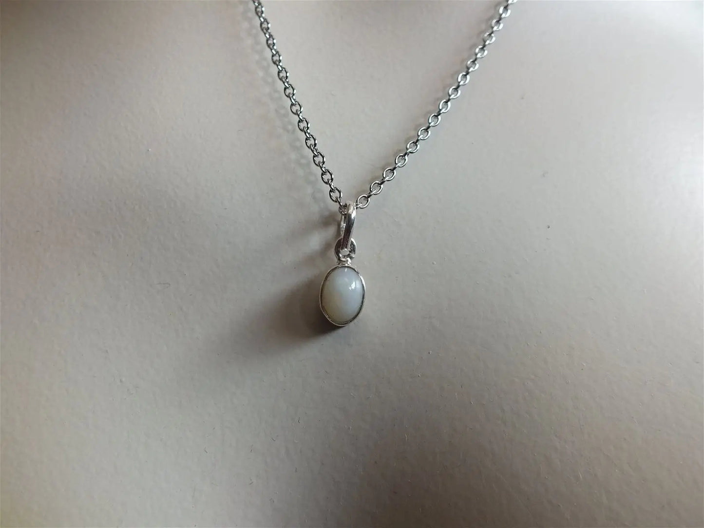 Collier opale véritable TACOMA - Aurore Lune