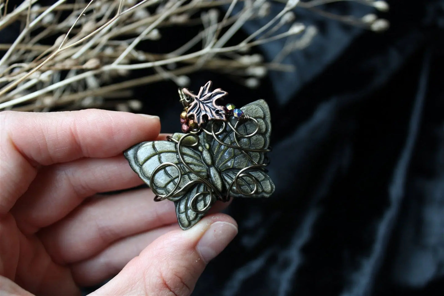Collier papillon en obsidienne dorée - Aurore Lune