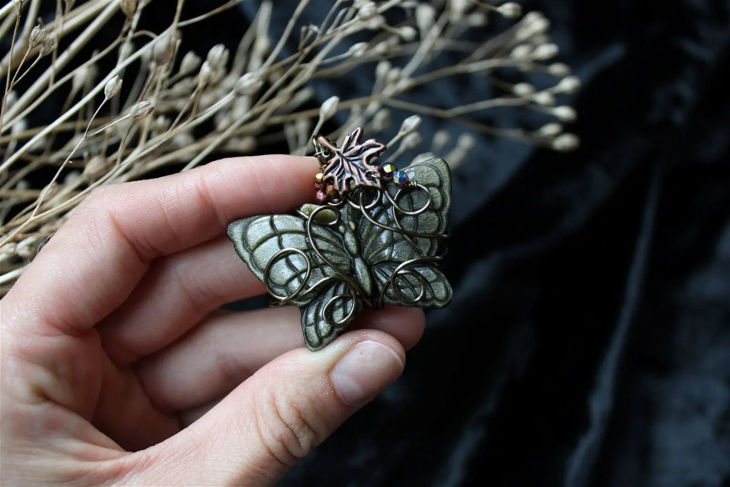 Collier papillon en obsidienne dorée - Aurore Lune