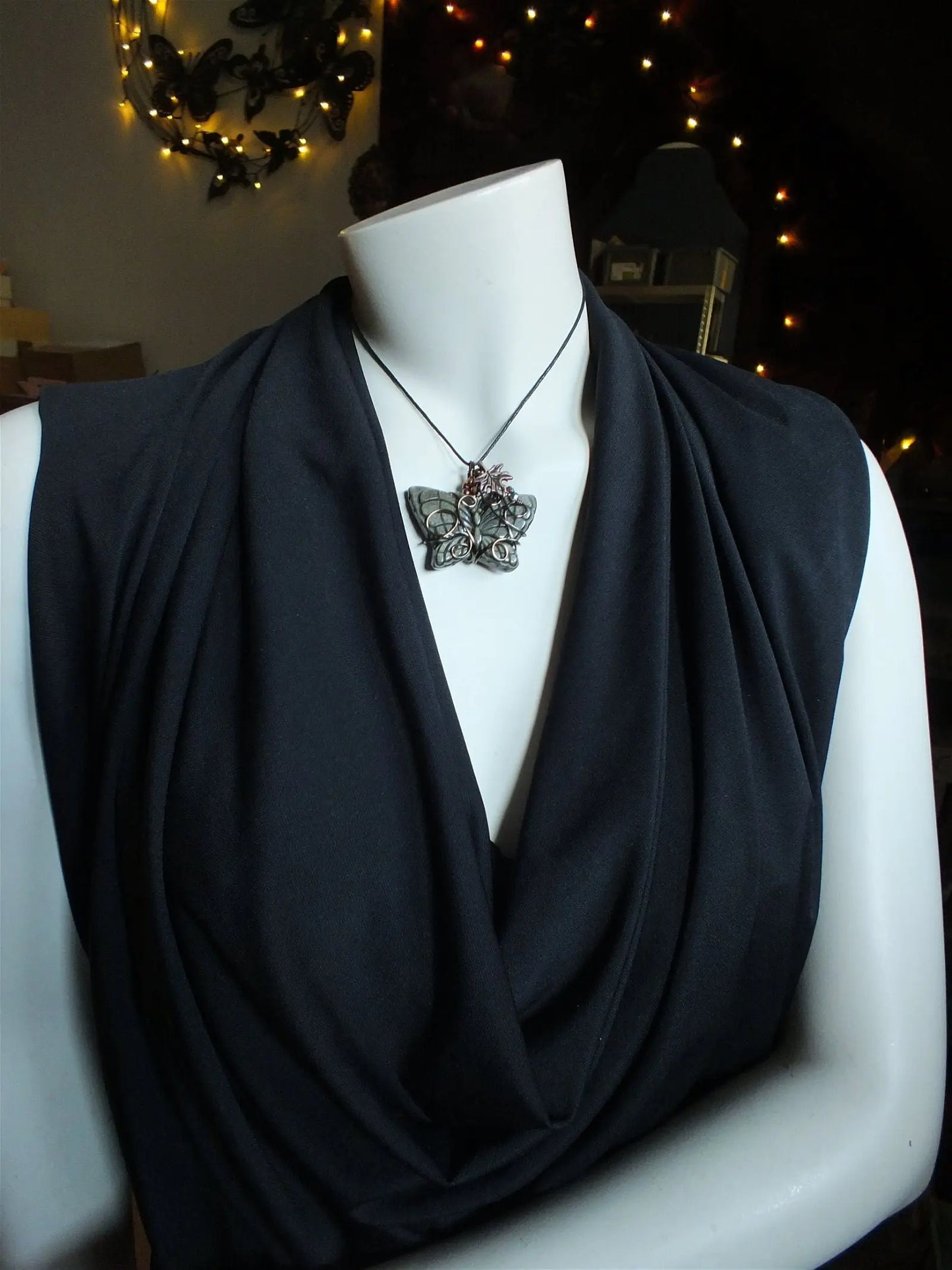 Collier papillon en obsidienne dorée - Aurore Lune