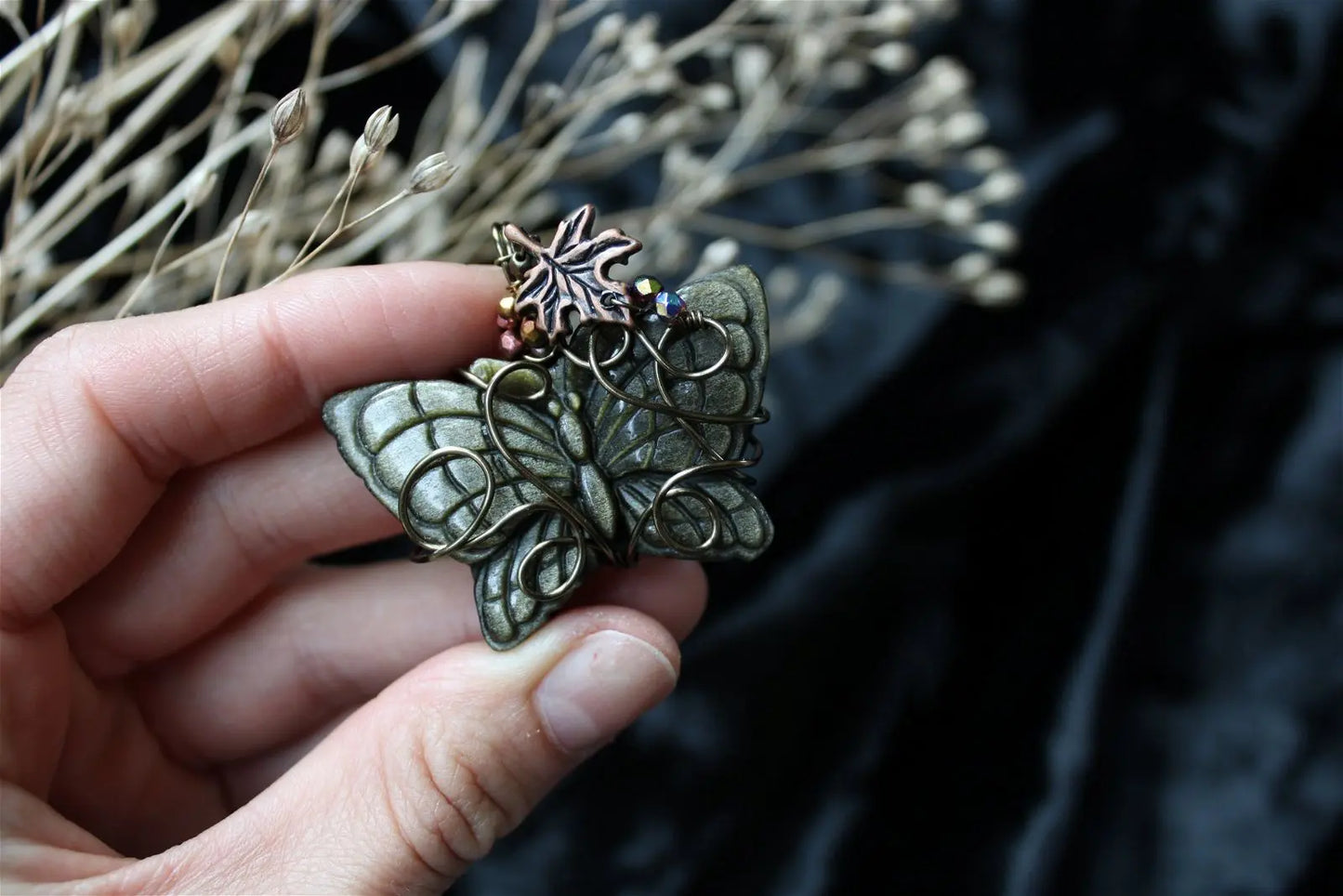 Collier papillon en obsidienne dorée - Aurore Lune