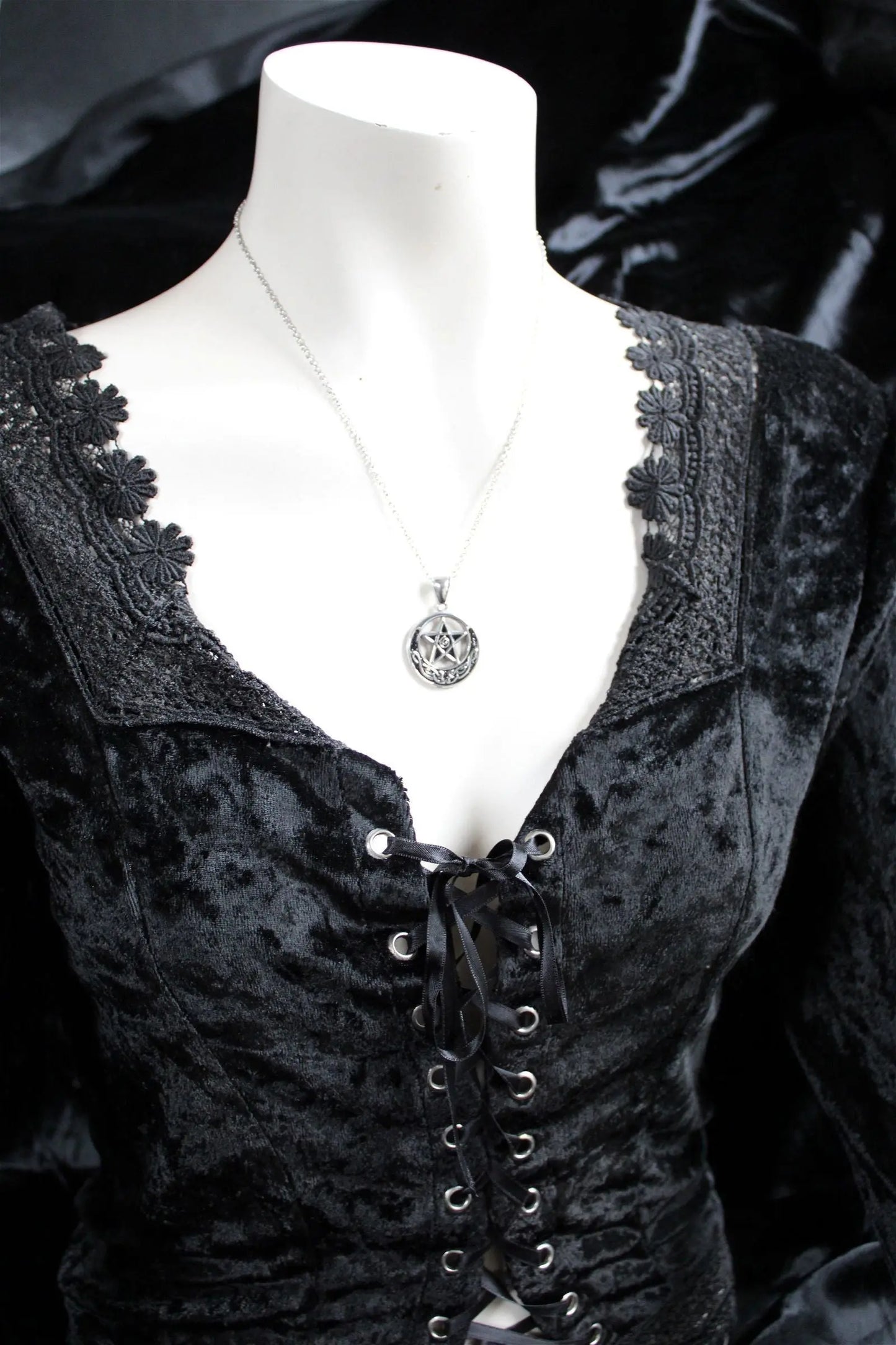 Collier pentacle en acier inoxydable - Aurore Lune