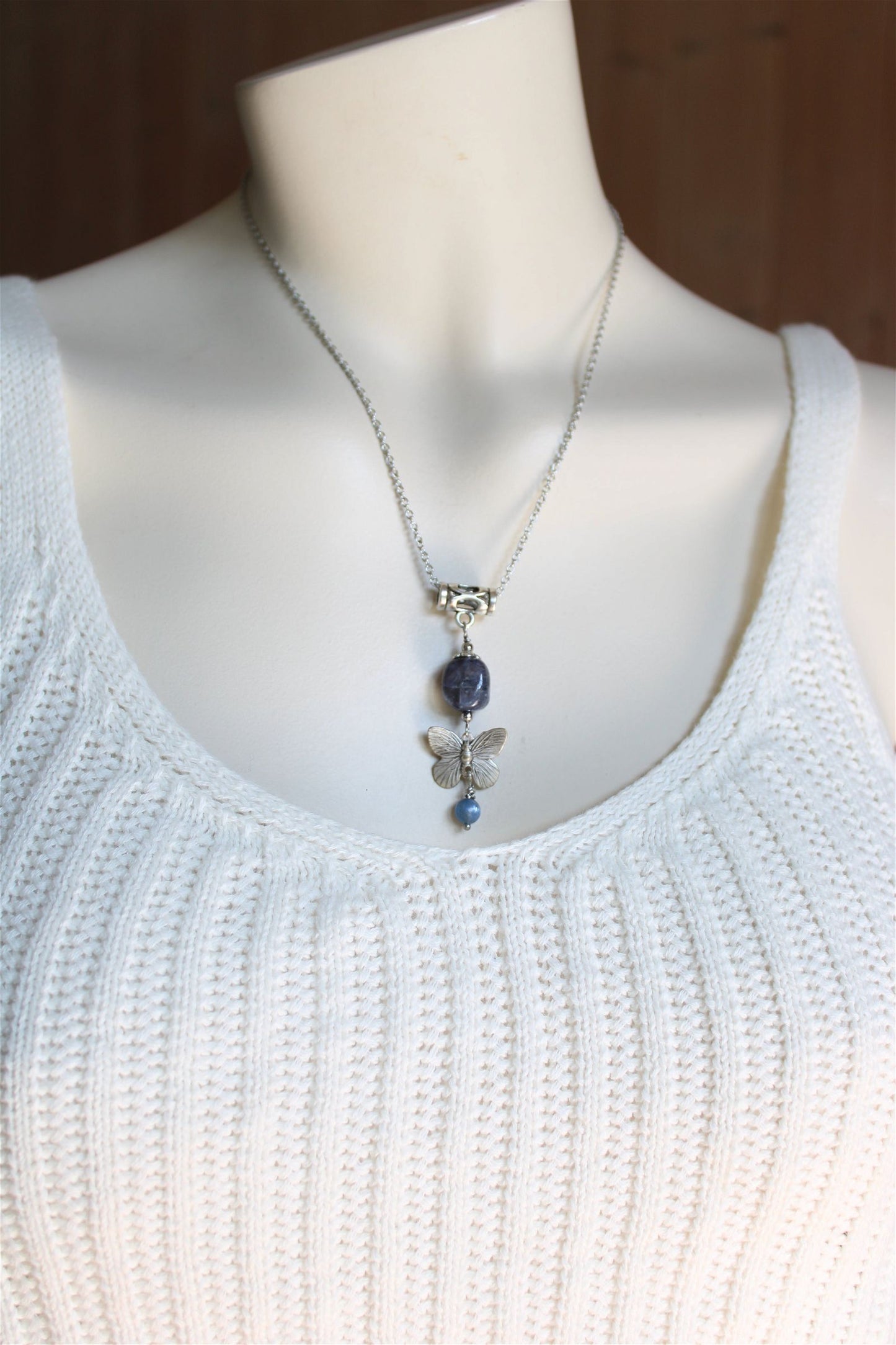 Collier poétique avec disthène bleu et cordiérite - Aurore Lune