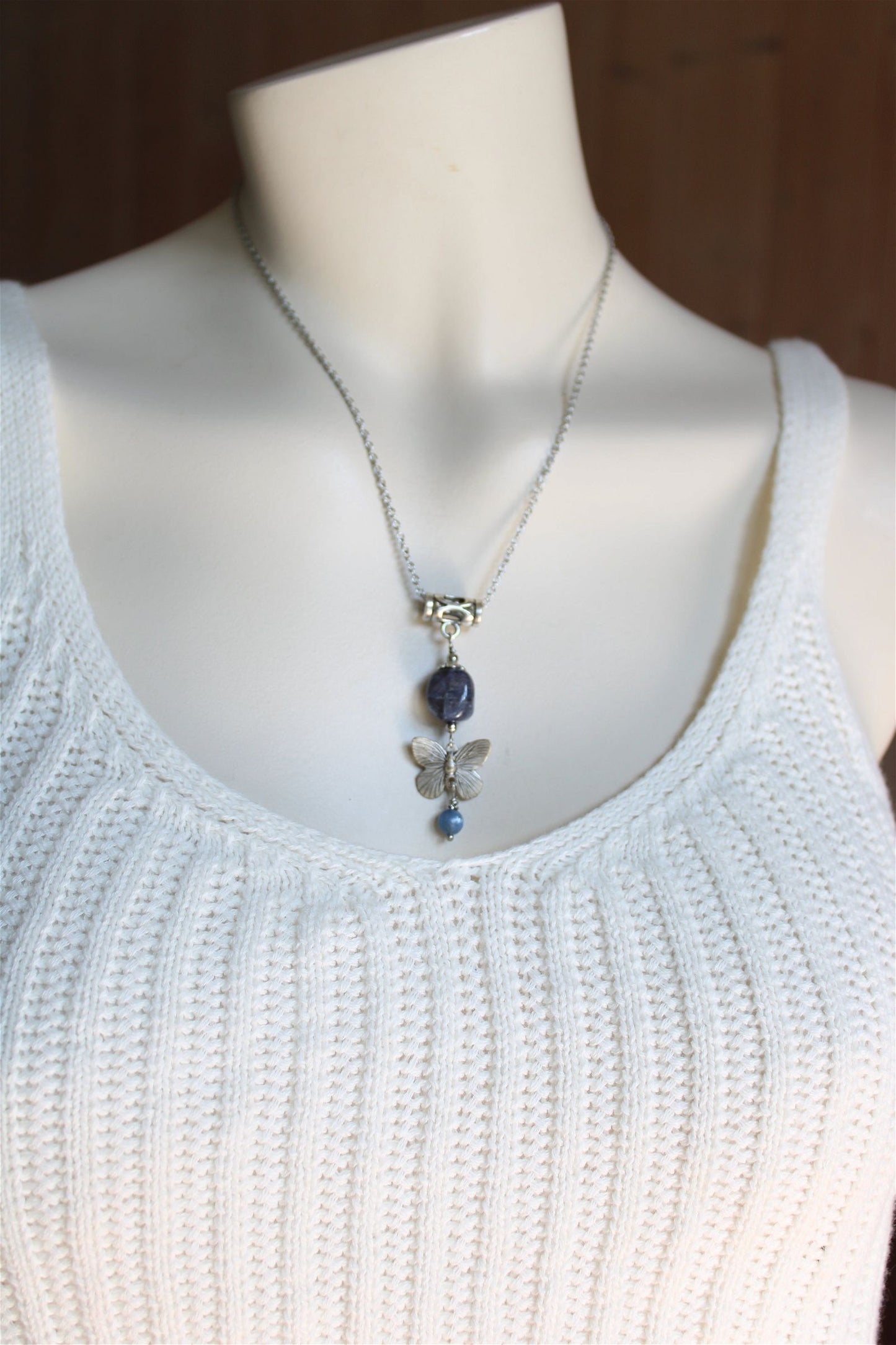 Collier poétique avec disthène bleu et cordiérite - Aurore Lune