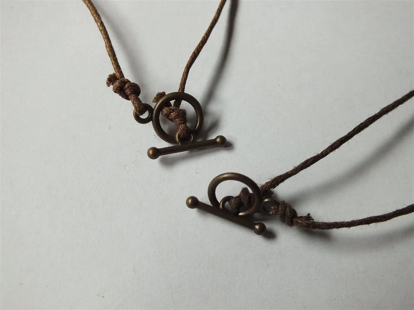 Collier totem faux crâne chauve souris en résine par Eburos - Aurore Lune